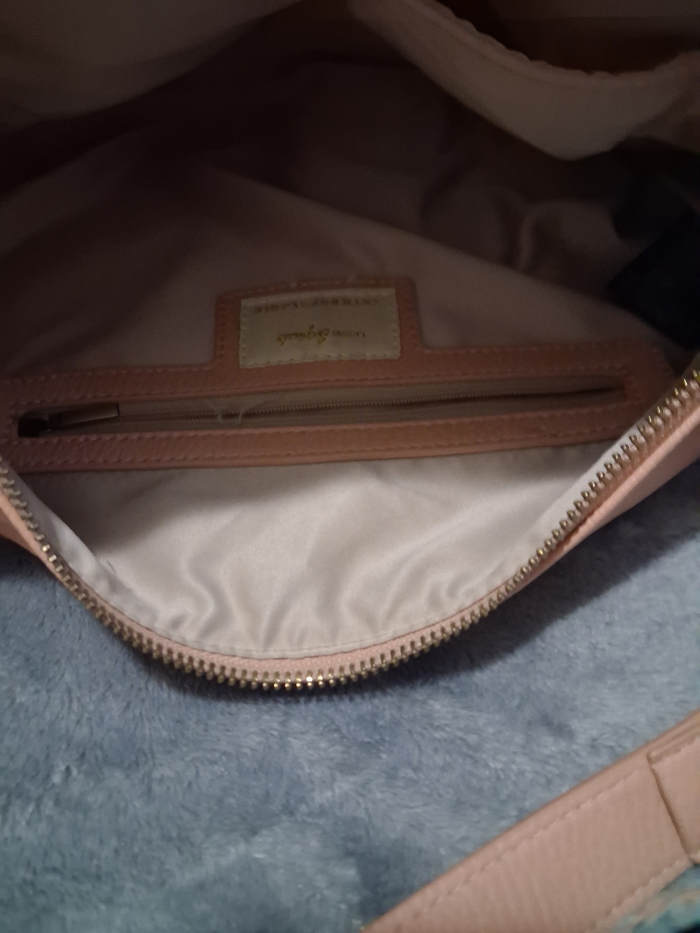 Anthropologie Urban Originals Blush Pink Crescent Shoulder Bag With Guitar Strap - Picture 6 of 6